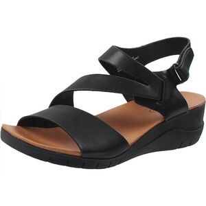 🆕 BareTraps Caley Sandal Size 9